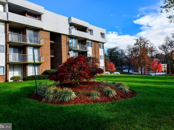 10247 Prince Pl #30-201, Upper Marlboro, MD 20774