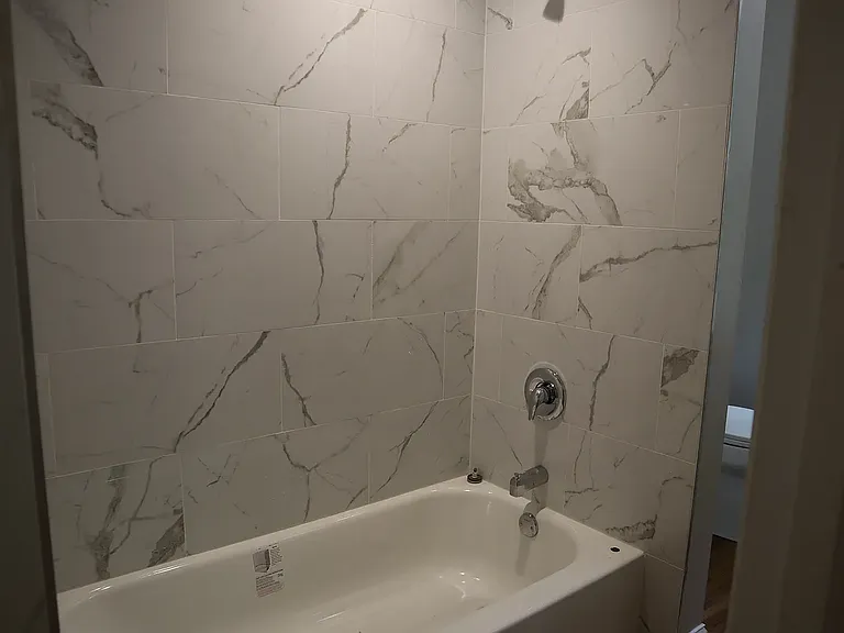 208 Linden Ave #C — Photo 13