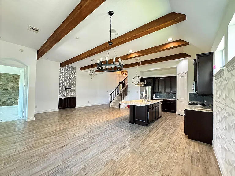 2019 Wild Peregrine Cir — Photo 9