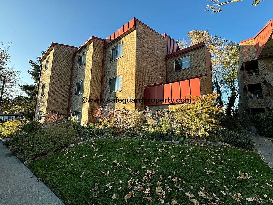 1st image of 4832 S Highland Cir APT 403