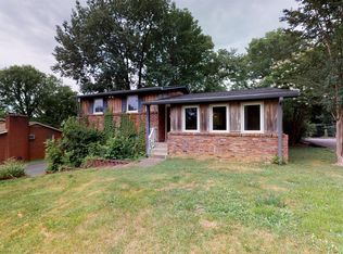 326 Bonnahurst Dr, Hermitage, TN 37076