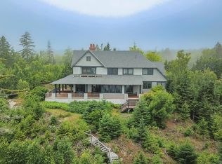 506 E Shore Dr, Islesboro, ME 04848