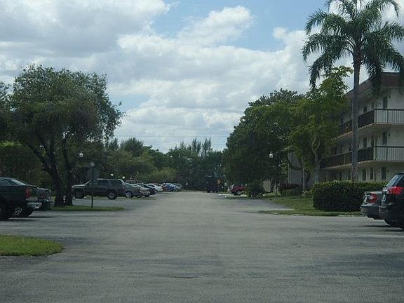 3rd image of 14114 N Cypress Cove Cir