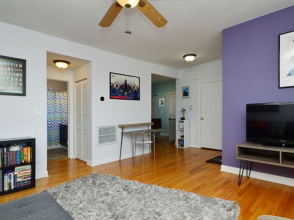 5th image of 2529 N Talman Ave APT 3N
