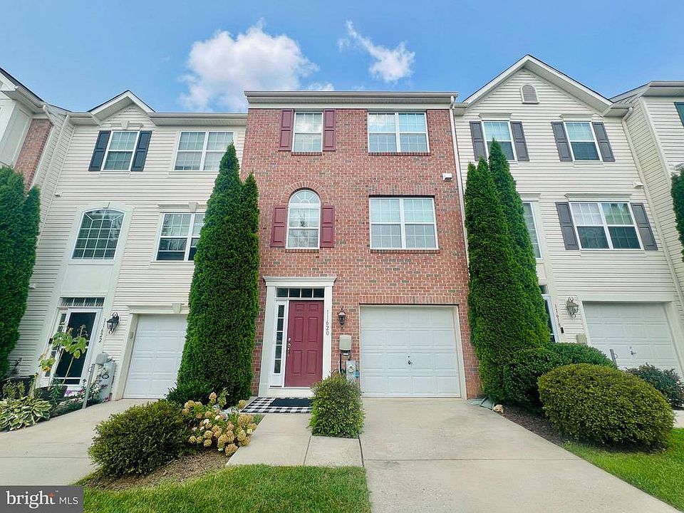 1st image of 11620 Amaralles Dr
