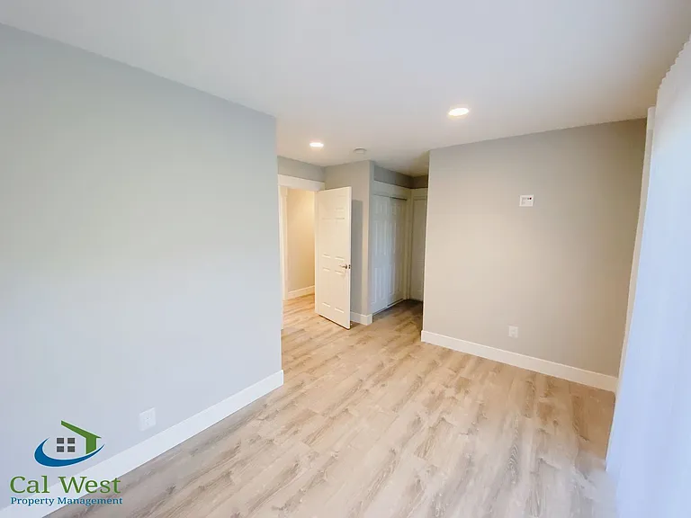 4119 Wilkie Ct — Photo 22