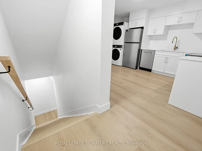 53 Bishop Ave #2 — Photo 19