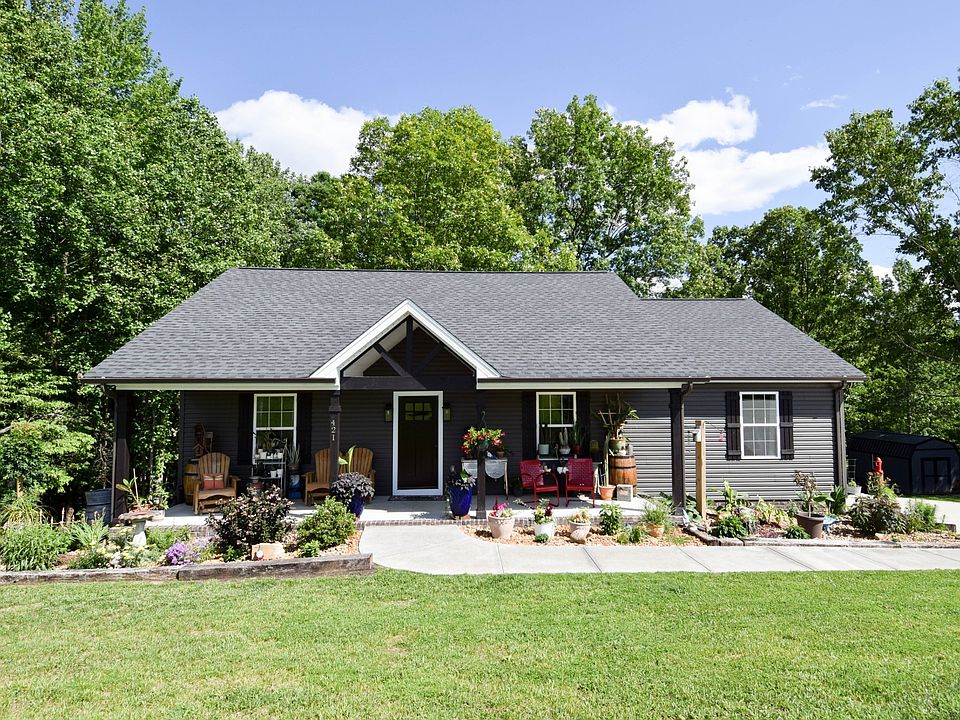 1st image of 421 Marlin Ln