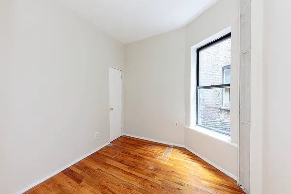 Rented by Douglas Elliman | media 11