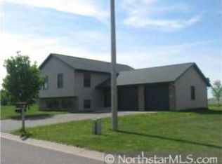 502 Smith Ave, Osceola, WI 54020