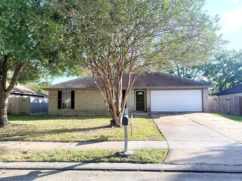 1st image of 247 Corkwood St