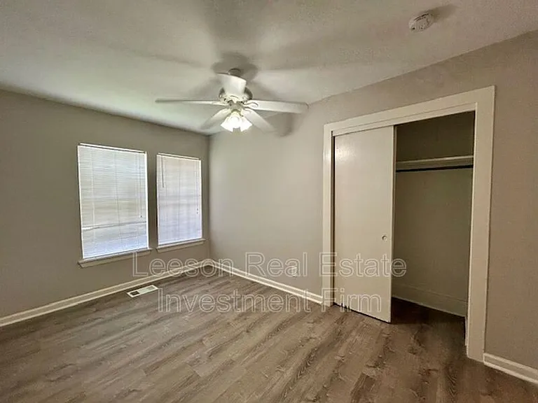 720 Delaware St #SHREVEPORT — Photo 12