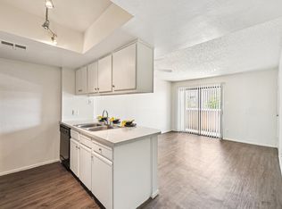 Solano, Phoenix, AZ 85015