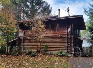 10165 NW Carolina Ln, Bremerton, WA 98312
