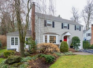 7 Rowan Rd, Chatham, NJ 07928