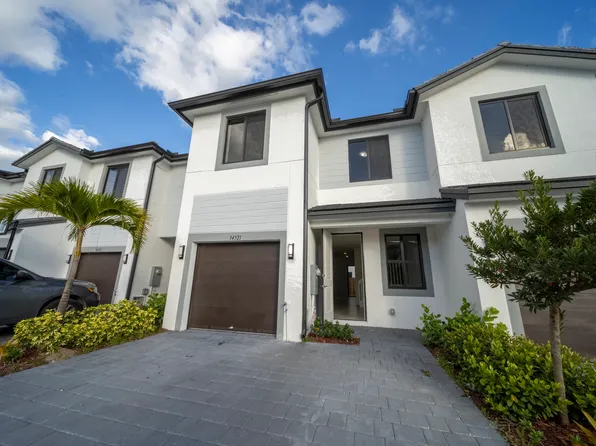 Capri Plan, Century Park Square