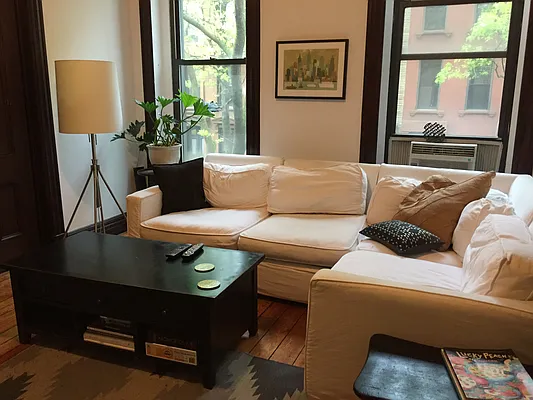 Rented by Moving Forward Real Estate NYC | media 52