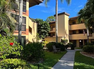 6142 Whiskey Creek Dr APT 611, Fort Myers, FL 33919