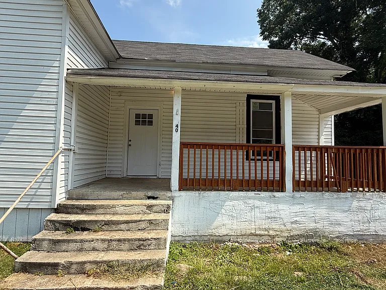 40 E Haynes St — Photo 2