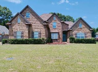 4806 Waterstone Dr, Olive Branch, MS 38654