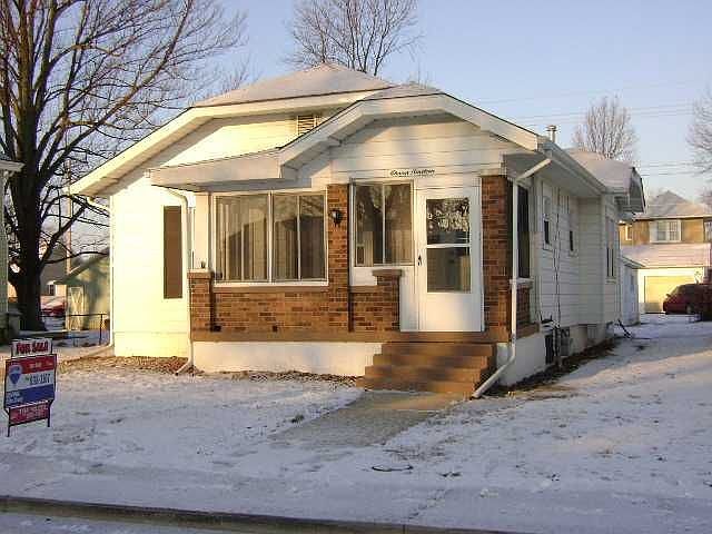 1st image of 1119 N Willow St