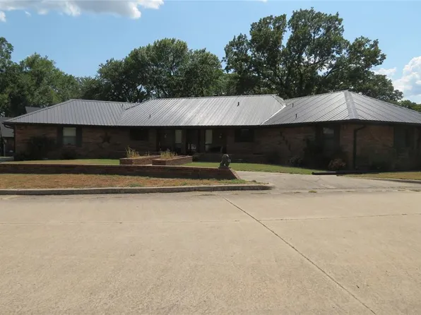 2219 Northwood Dr, Seminole, OK 74868