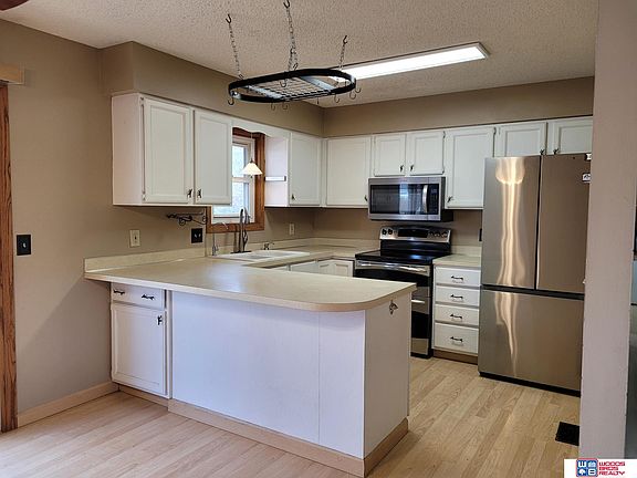 5th image of 1810 Glynn Cir