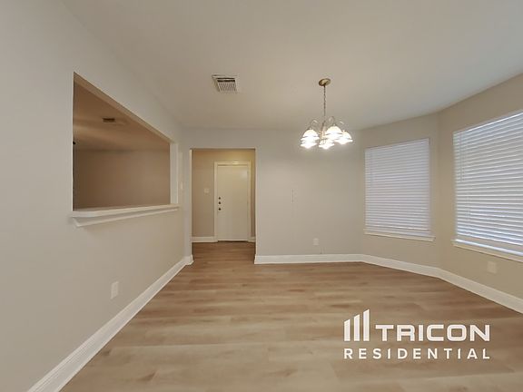 5th image of 4738 Black Rock St