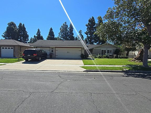 3rd image of 17832 Lucero Way
