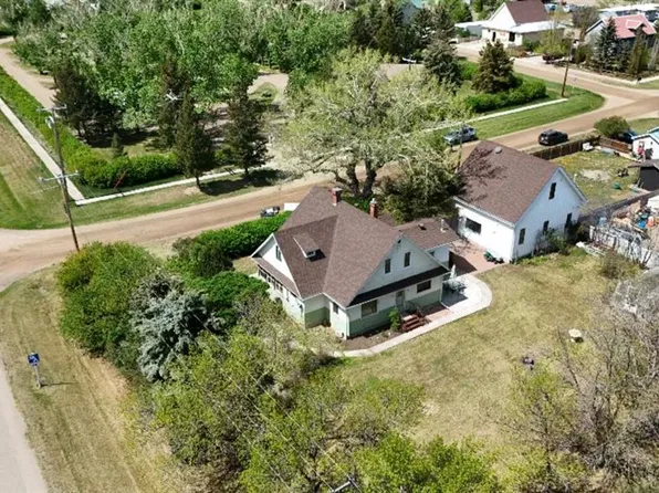 5 4th St SW, Champion, AB T0L 0R0