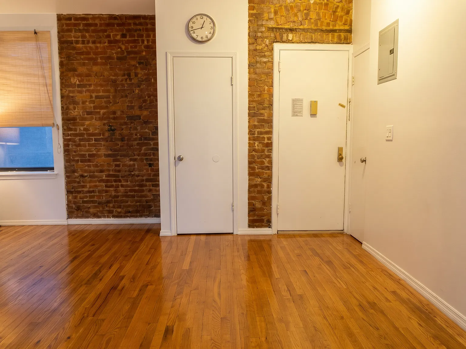 401 West 47th Street — Photo 2