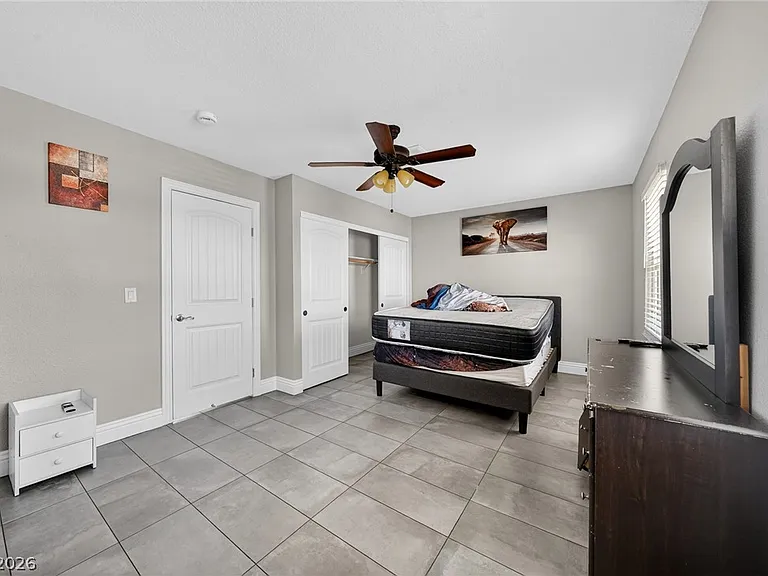 3001 Merritt Ave — Photo 3