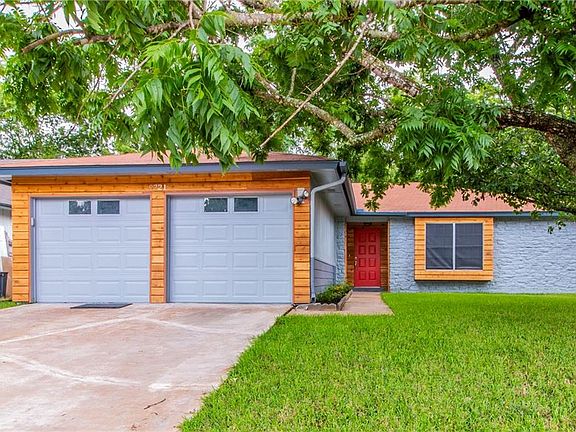 4th image of 9721 Meadowheath Dr