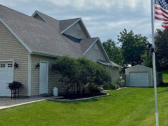 4th image of 1707 Edmundson Dr