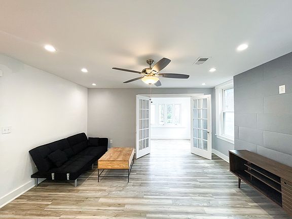 2nd image of 5850 Alderson St APT 1
