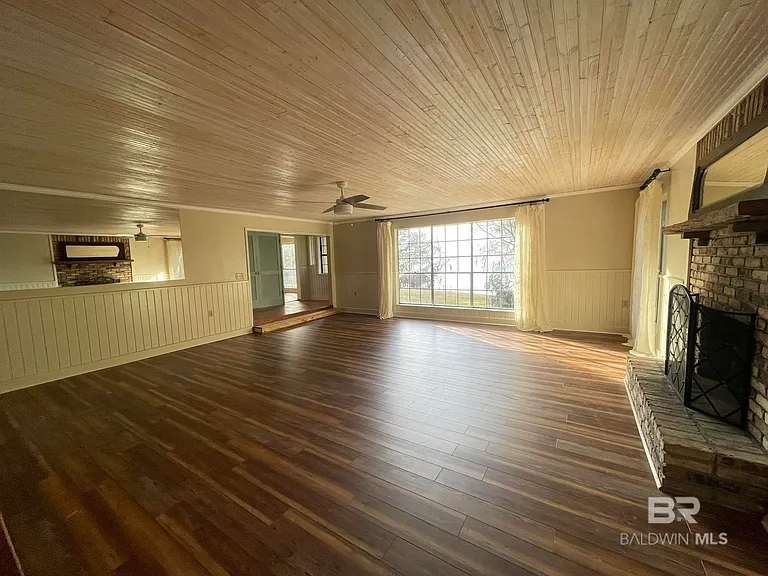 6621 Purvis Rd — Photo 28
