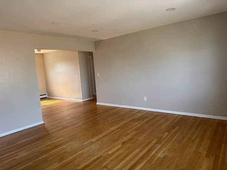 54 Brighton Ave #2 — Photo 6