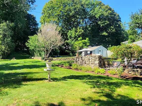 4th image of 114 Murlyn Road