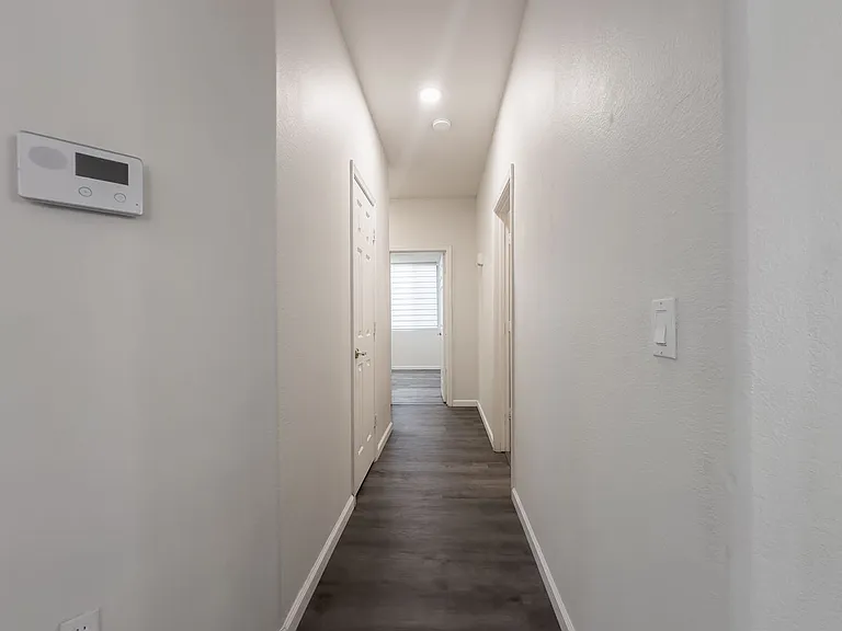 3036 N 109th Ave — Photo 16