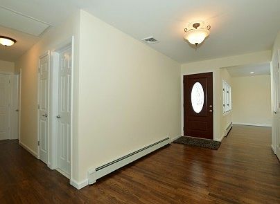 3rd image of 28 Lorijean Ln