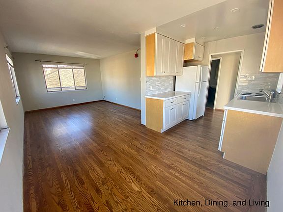 5th image of 328 Hanover Ave #16