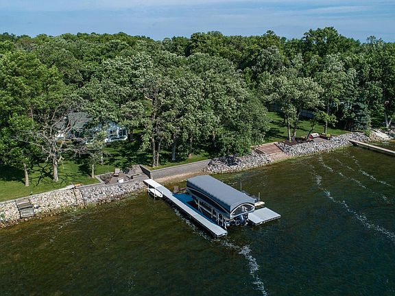 4th image of 2811 Government Point Rd NE