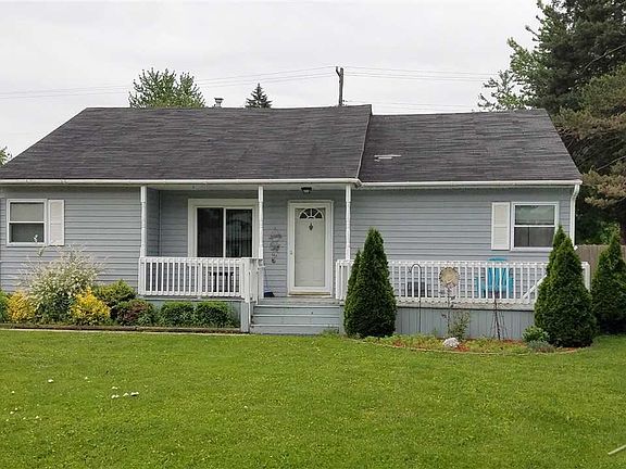 2nd image of 2051 Sunset Ln