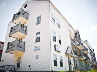 101 E Daniel St - 303, Champaign, IL 61820