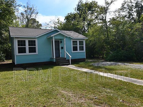 3rd image of 4706 Mohican St