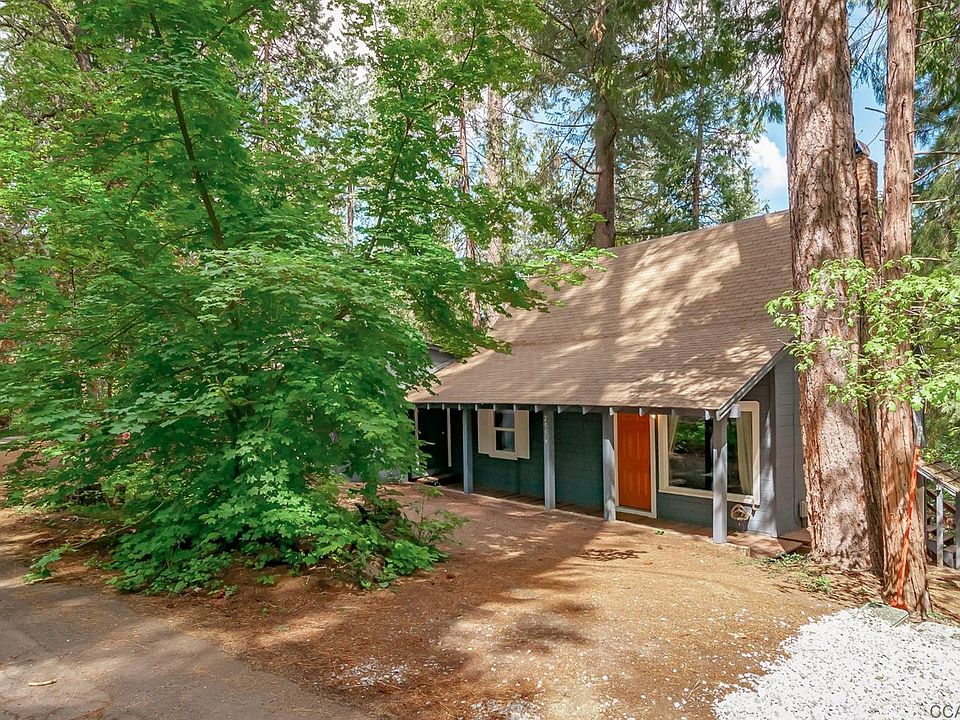 1st image of 2556 Middle Dr