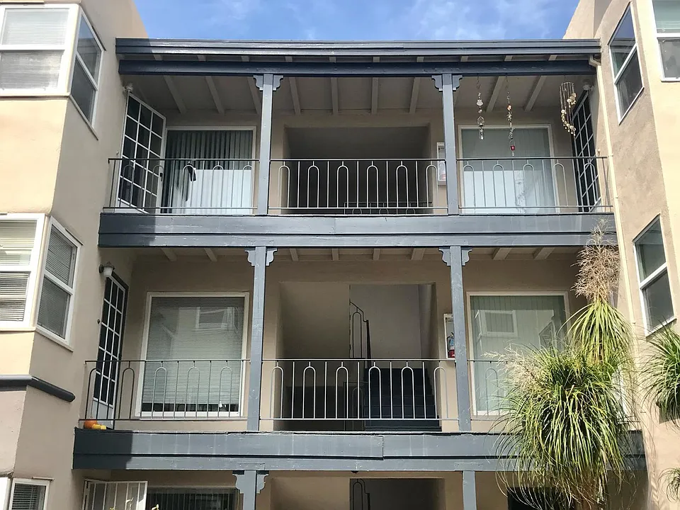 511 Bancroft Ave #5