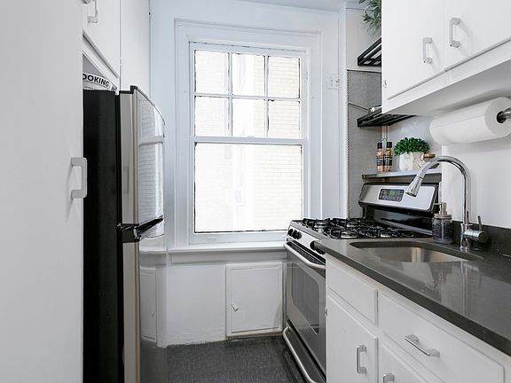 5th image of 336 W End Ave APT 2F