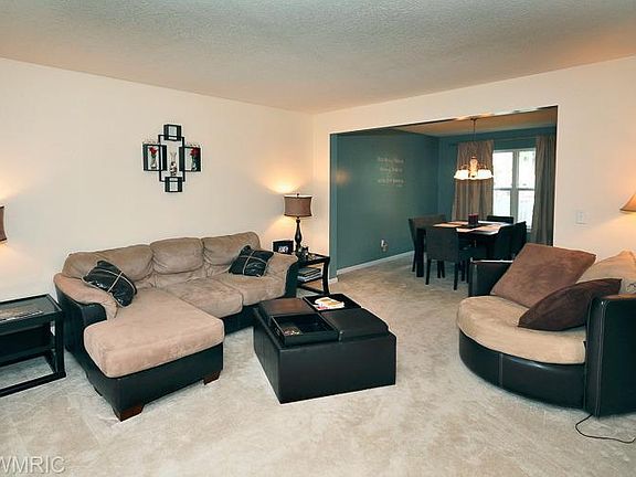 4th image of 4610 Salzburg Cir
