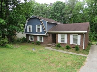 911 Flanders St, Garner, NC 27529